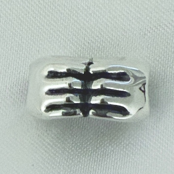 Sterling Silver Slide Charm of Hands Forming a Heart - Picture 3 of 3